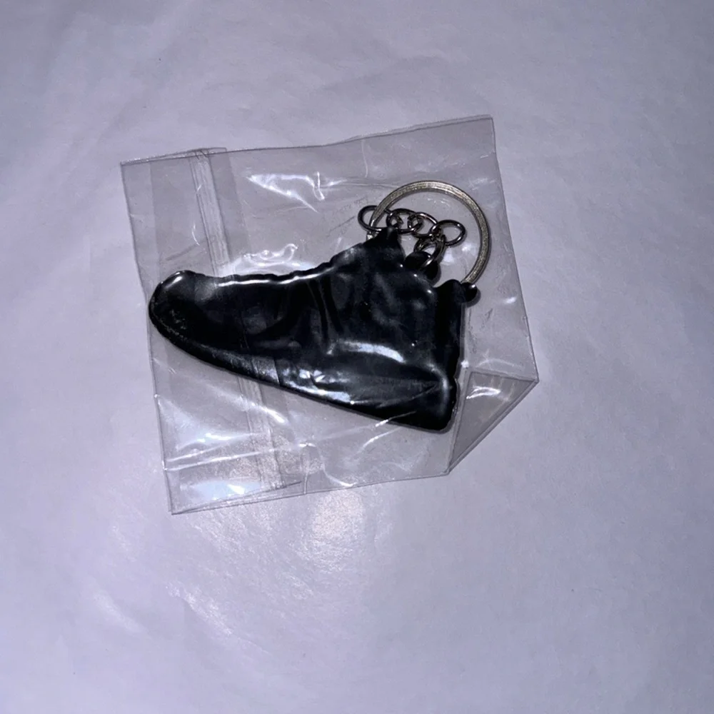 Keychain, NEW, Sneaker, Black & White, Swoosh, Unisex